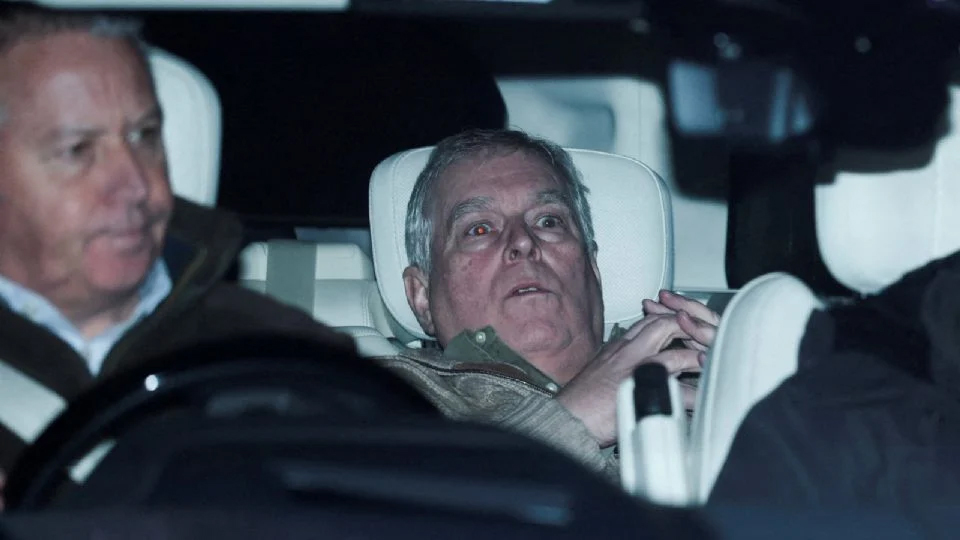 Andrés, de príncipe a traidor al servicio de Jeffrey Epstein