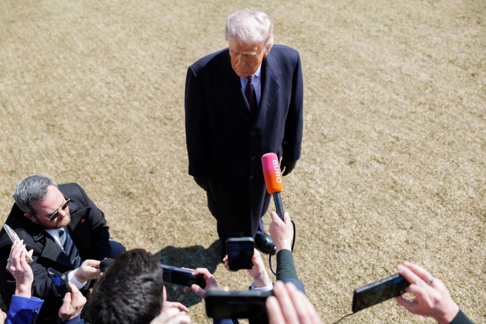 Sugiere Trump ‘toma amistosa de Cuba’