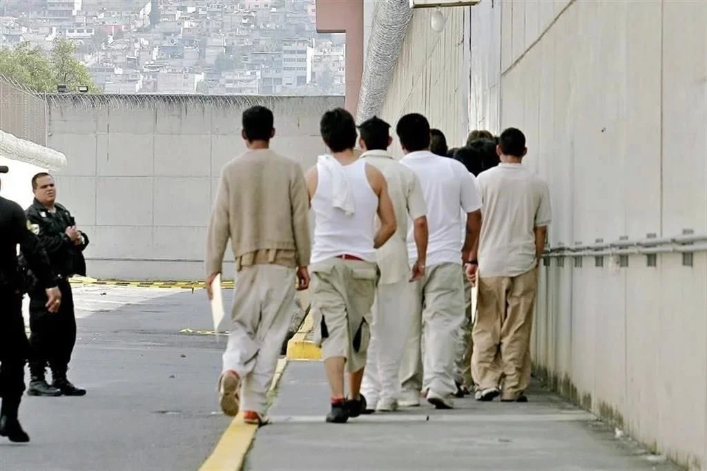 Gastan 414 mdp en comida ‘gourmet’ para cárceles en Veracruz