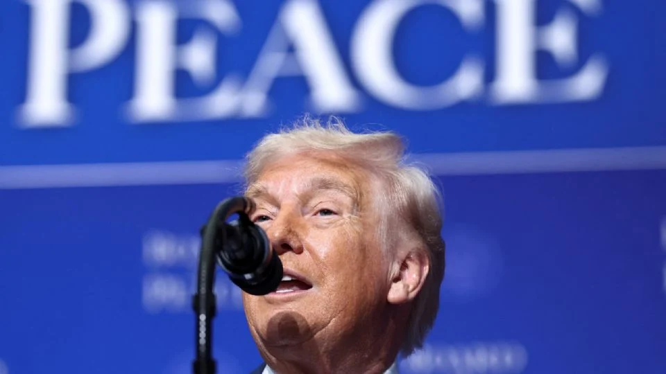 Gobierno de Trump permite a ICE la detención de refugiados que esperan una tarjeta de residencia
