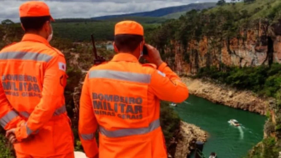 Mu3re niño de cuatro años y cinco personas más tras choque de una lancha contra muelle en Brasil
