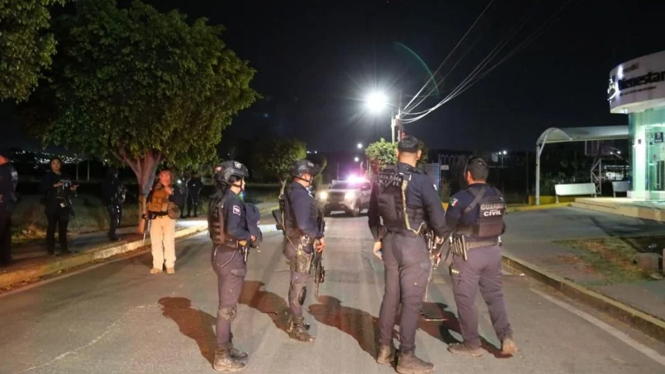 B4lean otra sucursal del Banco del Bienestar en Michoacán; van 23 ataques tras caída de «El Mencho»