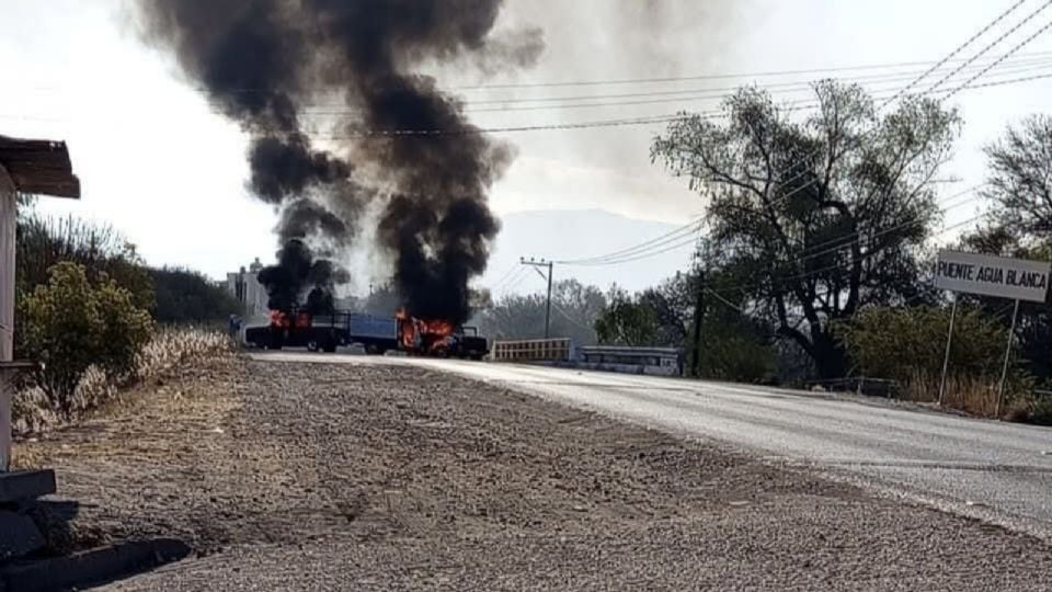 Los bloqueos no cesan en Jalisco tras dos días del operativo contra «El Mencho»