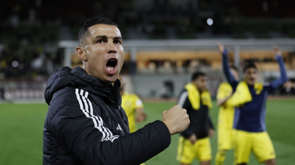 ¡Le faltan 35 para los mil! Cristiano Ronaldo anota de penalti su gol 965 en triunfo de Al Nassr