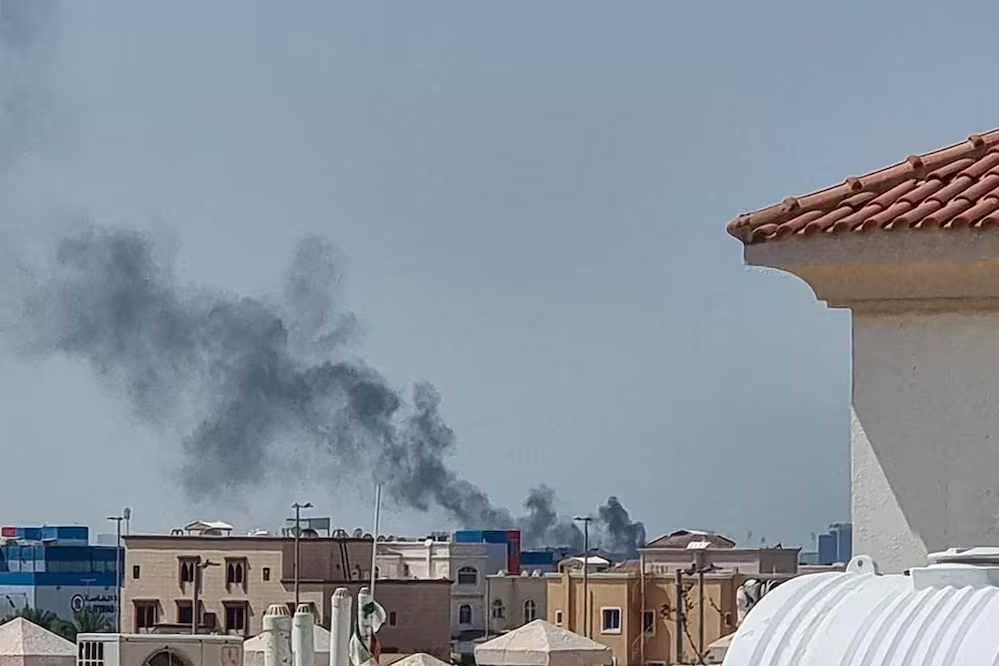 Irán responde con lluvia de misiles al at4que de EU e Israel; un base estadounidense en Bahréin fue alcanzada