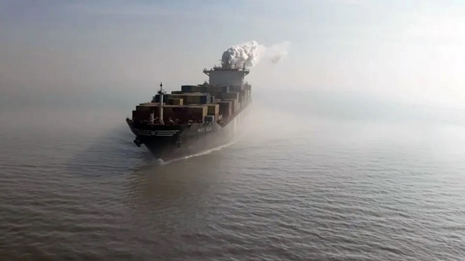 Destruye EU 16 barcos iraníes con minas en Estrecho de Ormuz