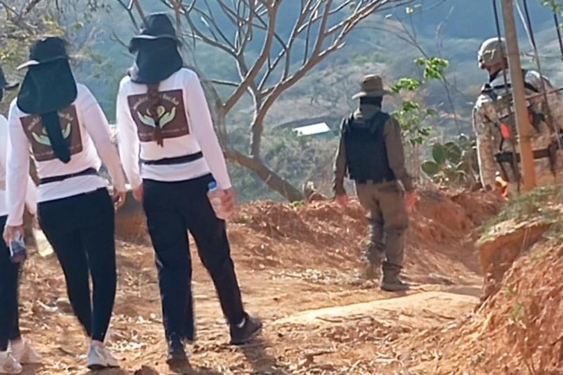 Hallan restos calcinados en Badiraguato, Sinaloa