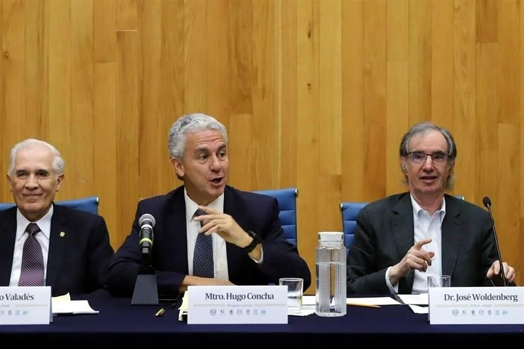 Iniciativa es por consenso