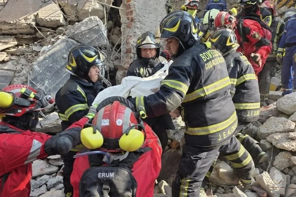 Concluye rescate en edificio colapsado