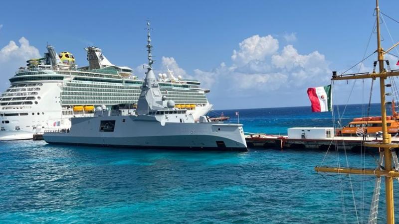 Llega a México buque de la Armada de Francia