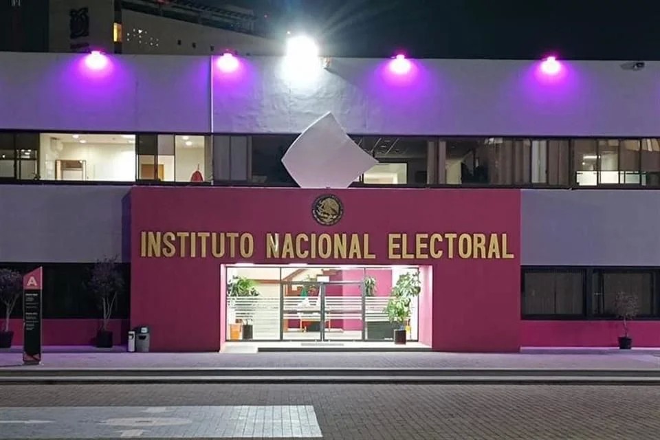 Definirá INE registros a nuevos partidos en junio
