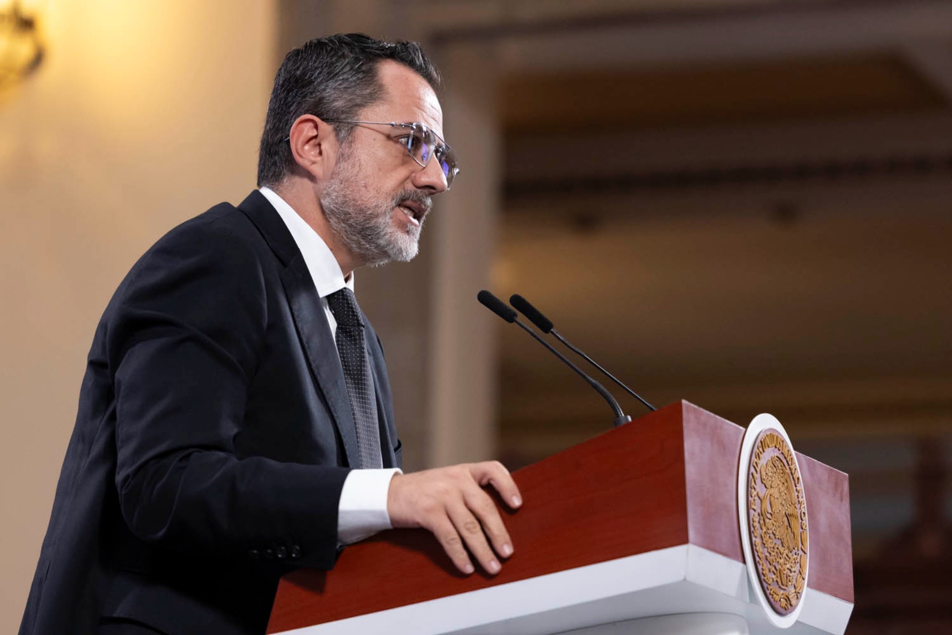 Vende Arteaga la gasolina más cara de todo México; PROFECO