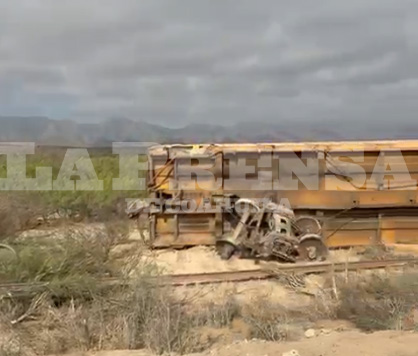 (VIDEO) Descarrila tren en Escobedo, Coahuila por robo de vías férreas