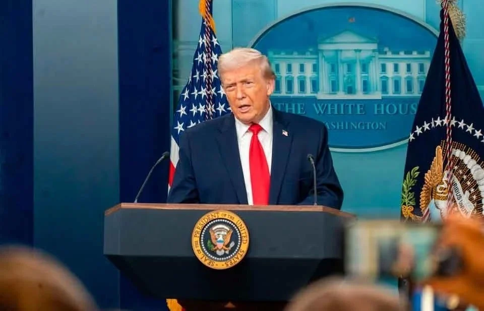 Desaprueban simpatizantes a Trump en un 59%