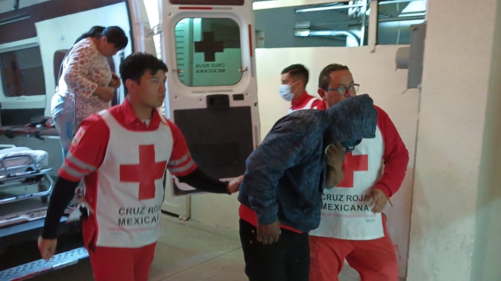 Termina en hospital por mordedura de garrapata