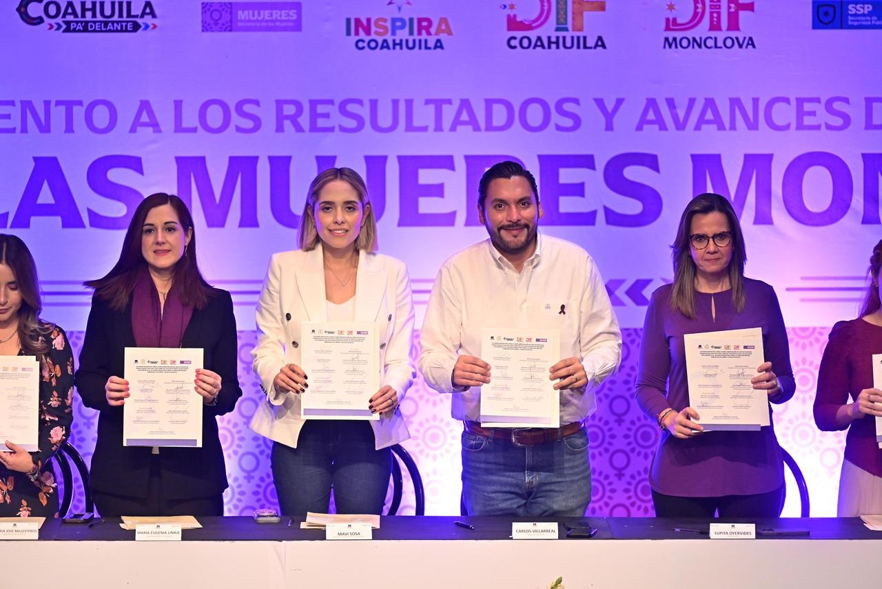 Fortalece Carlos agenda por mujeres de Monclova