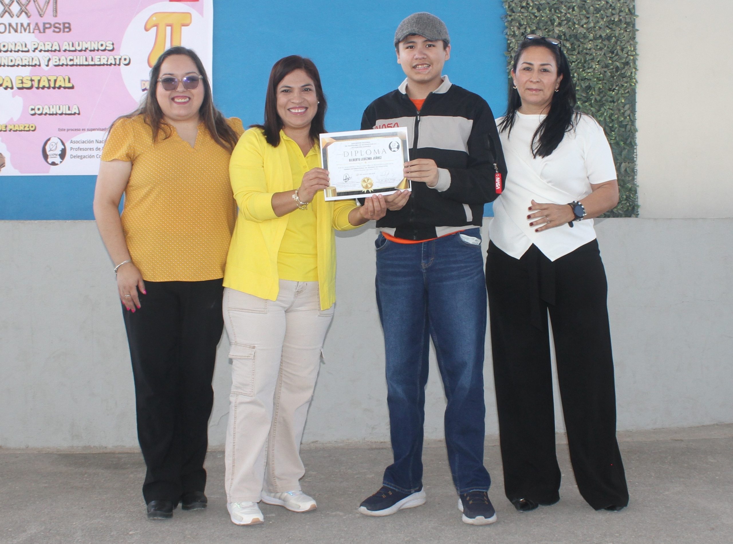 Va monclovense a torneo mundial de matemáticas