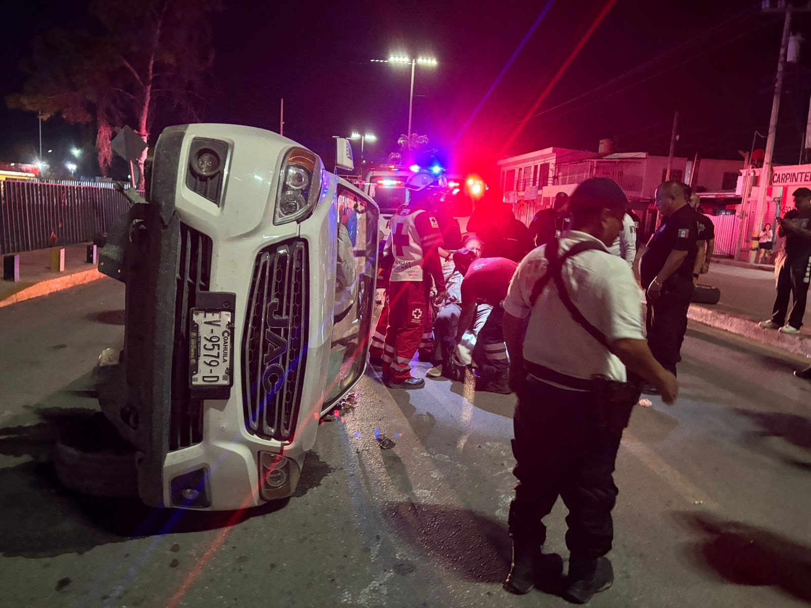 MÉDICO ALCOHOLIZADO VUELCA FRENTE A COBAC