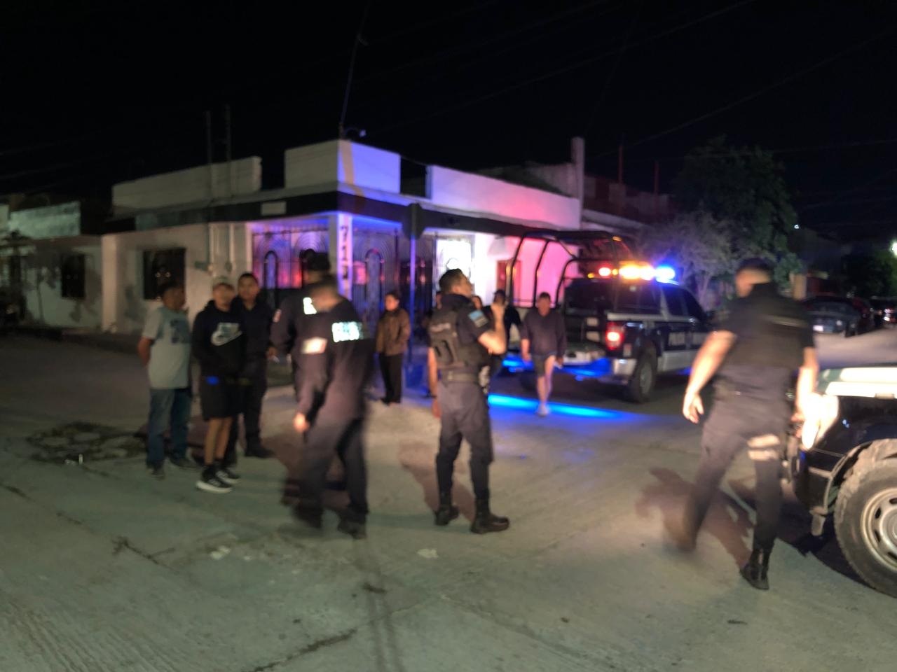 Utilizan pitbull en violenta riña