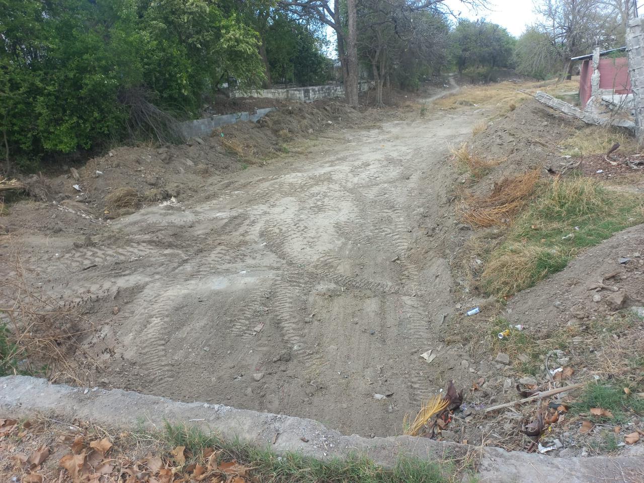 Encabeza Laura operativo de limpieza en arroyos