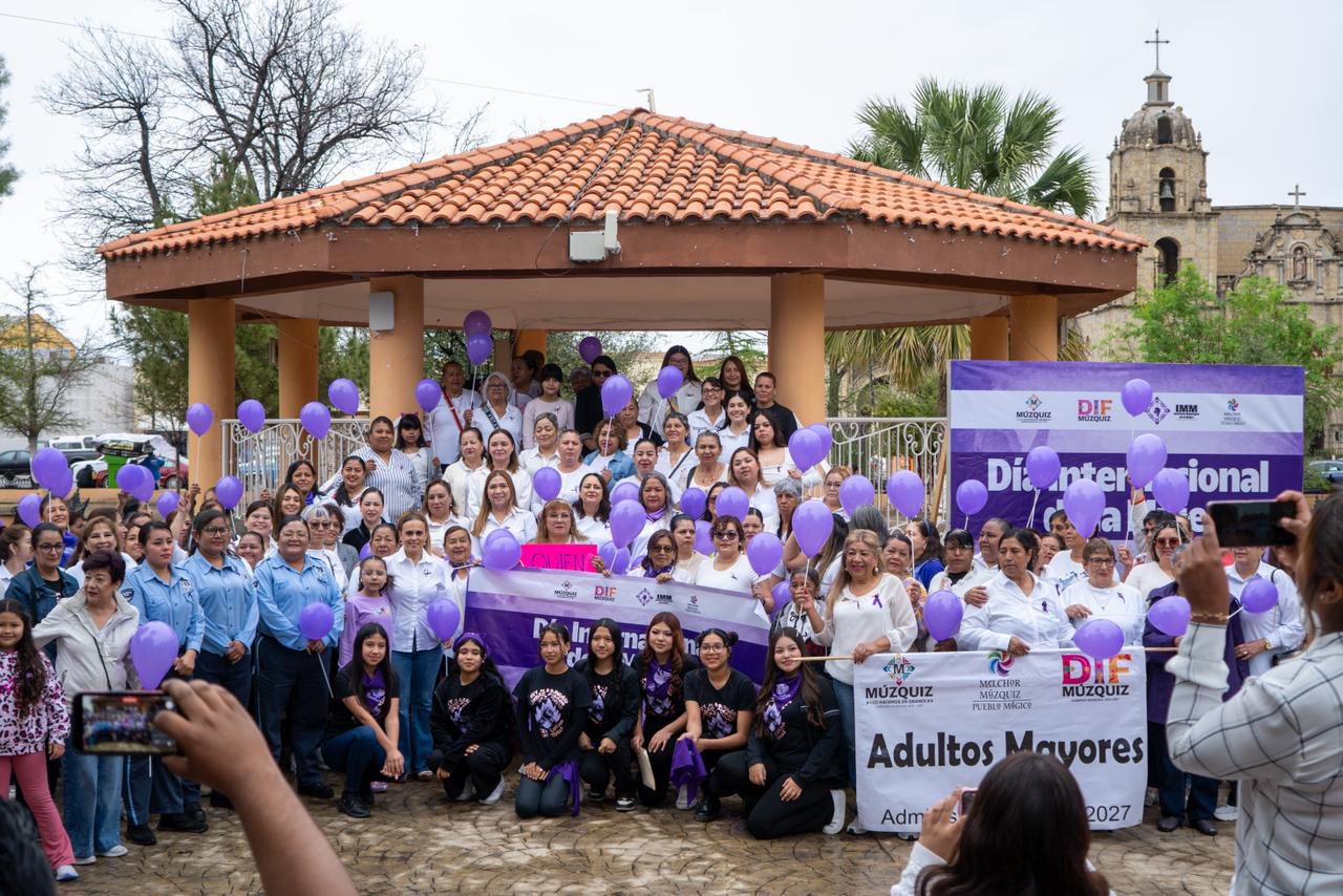 Conmemoran Día de la Mujer en Múzquiz