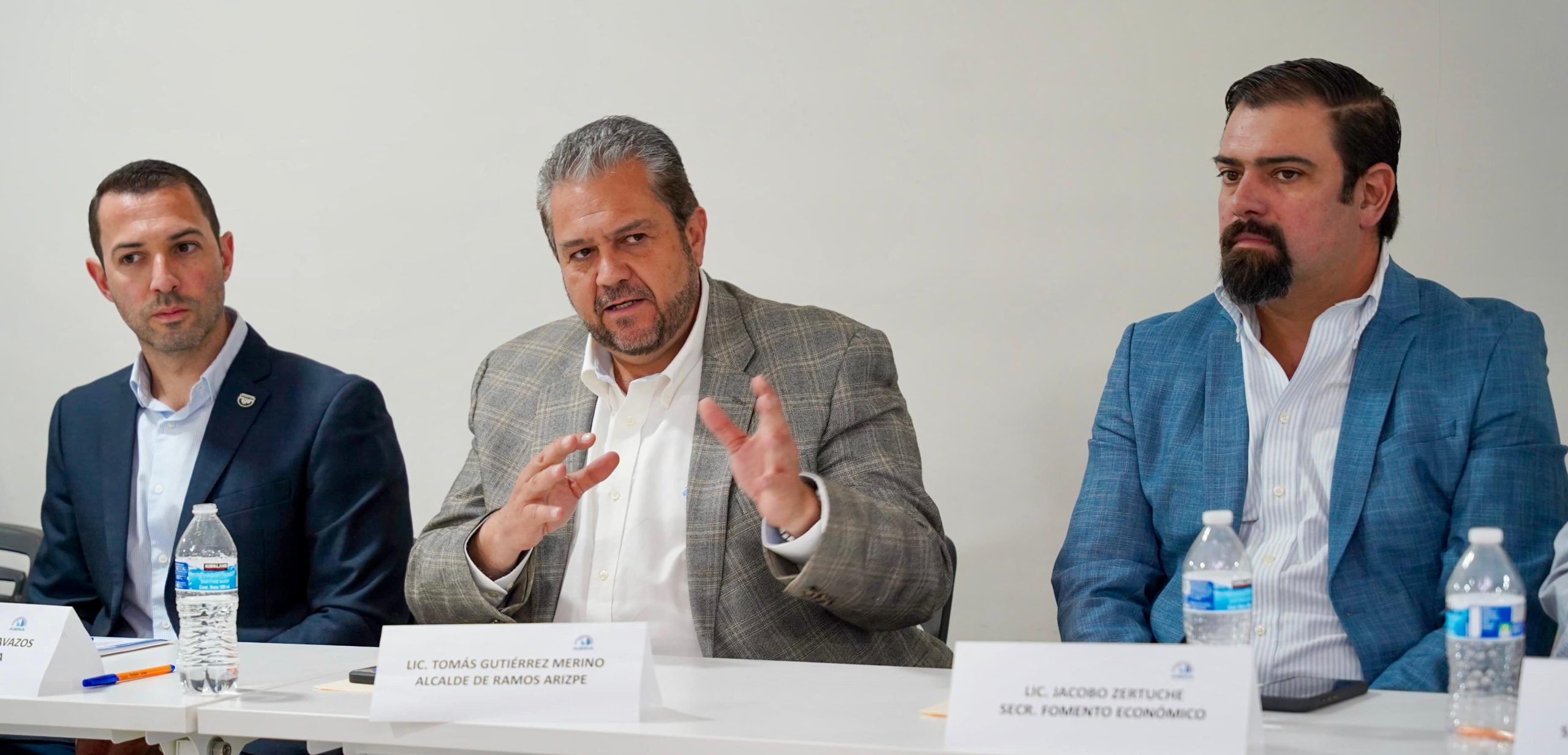 Suma esfuerzos alcalde con el sector productivo