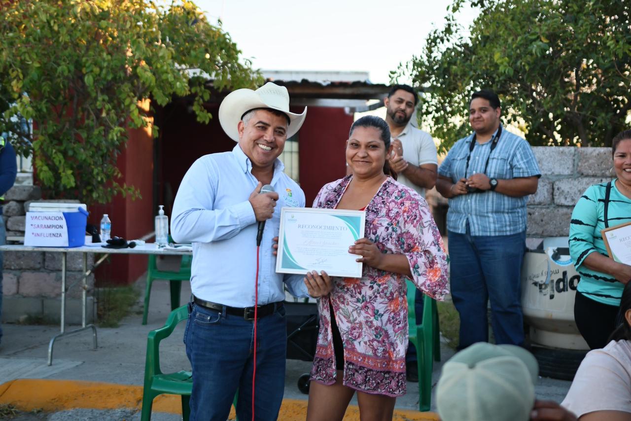 RECONOCE CHANO DÍAZ A VECINOS POR SUMARSE AL CUIDADO DE ESPACIOS PÚBLICOS