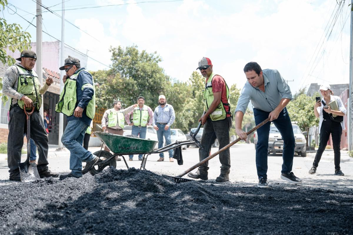 Avanza la rehabilitación de vialidades: Javier Díaz