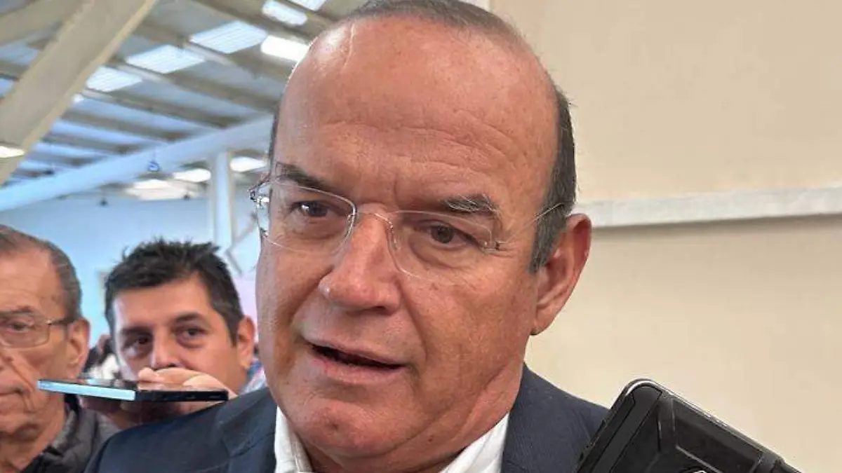 Advierten riesgo por mercado saturado de automóviles chinos