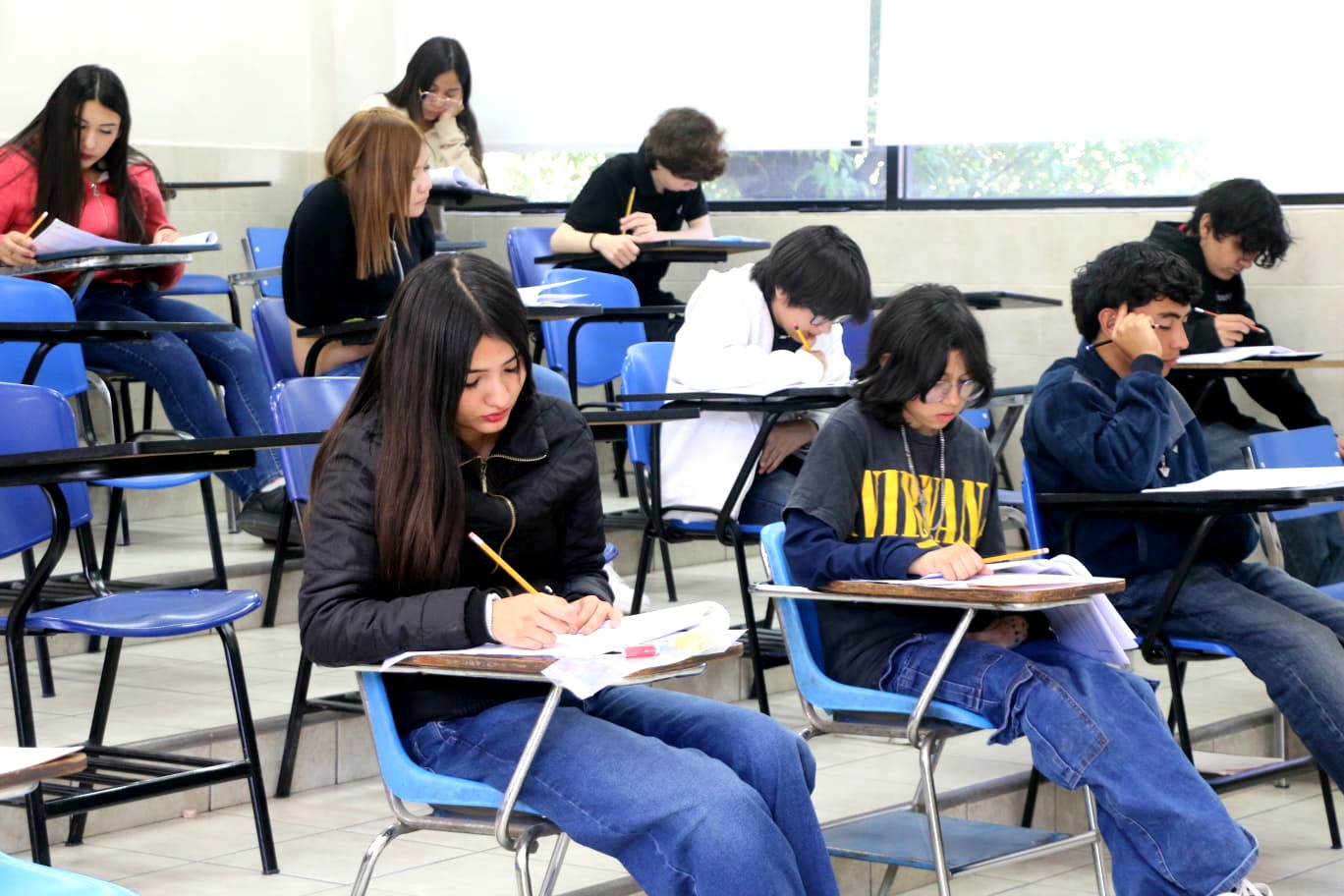 Aplica UAdeC examen de admisión en Braille
