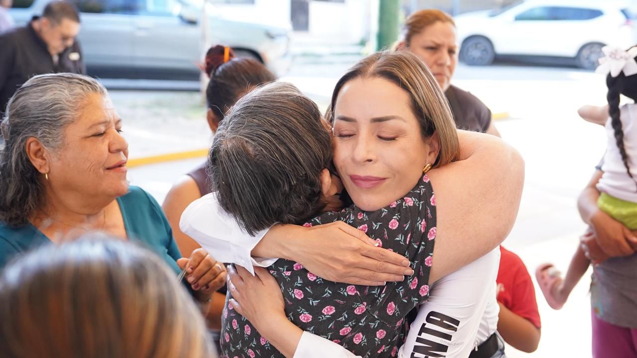 Vero Martínez acerca “seguimos viendo por ti” a la Lázaro Cárdenas