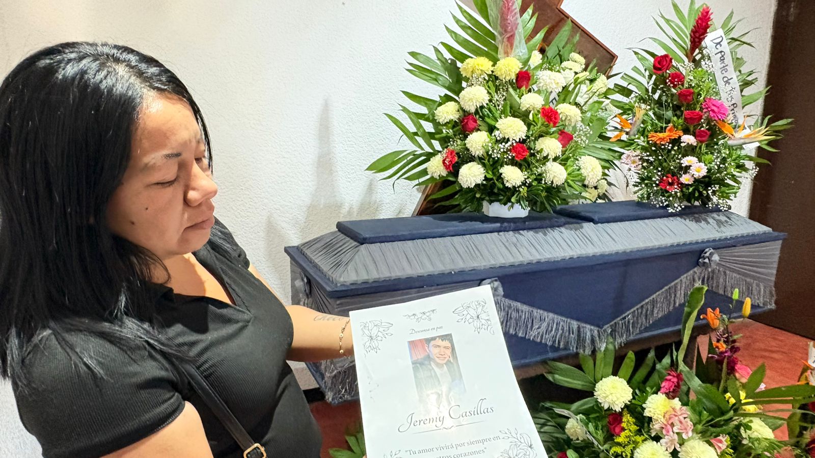 DOLOROSA DESPEDIDA DE BEBITA Y SUS DOS PADRES