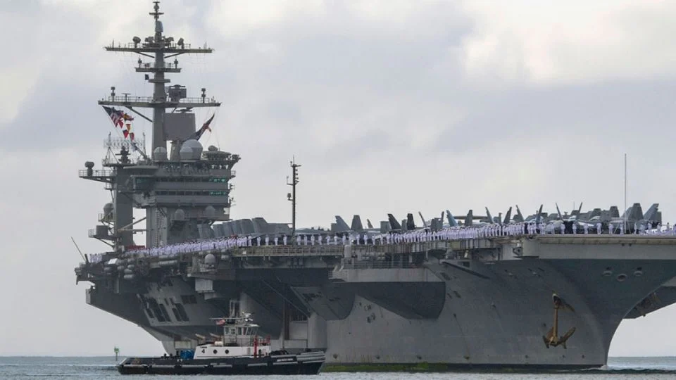 Irán afirma que volvió a lanzar un ataque con misiles en contra del portaviones USS Abraham Lincoln