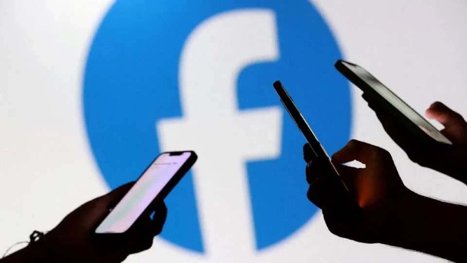 Meta y YouTube son culpables de la adicción a las redes sociales, determina jurado en Los Ángeles