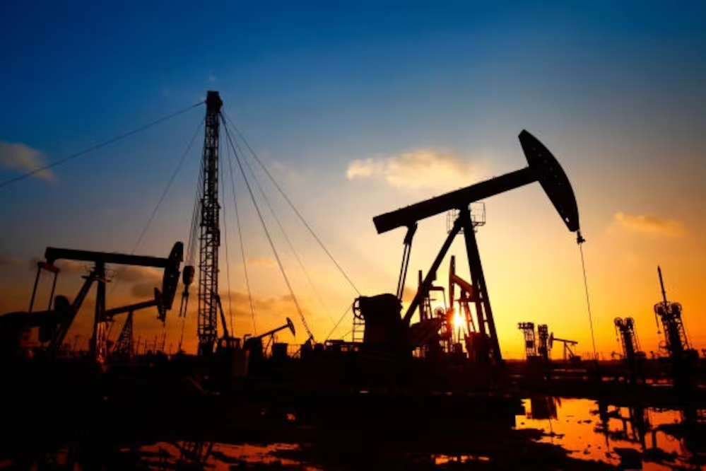 Precio del petróleo se dispara de nuevo por la guerra en Irán; conflicto en Medio Oriente sacude bolsas globales