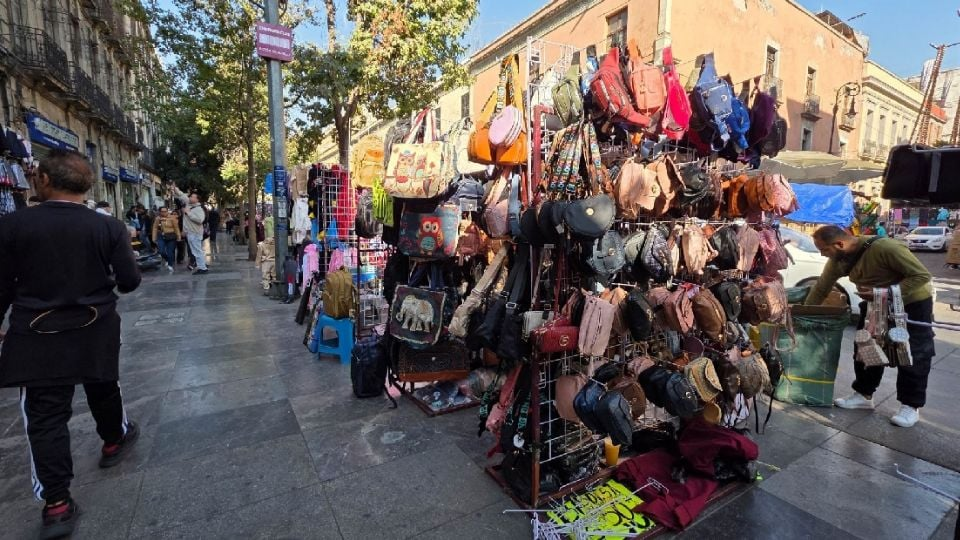 Abandonan a recién nacido mu3rto en una bolsa en el Centro de la CDMX