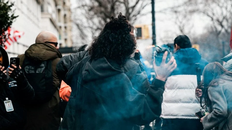 FBI halla explosivos en un depósito de Pennsylvania tras detención de dos sujetos por lanzar b*mbas en Nueva York