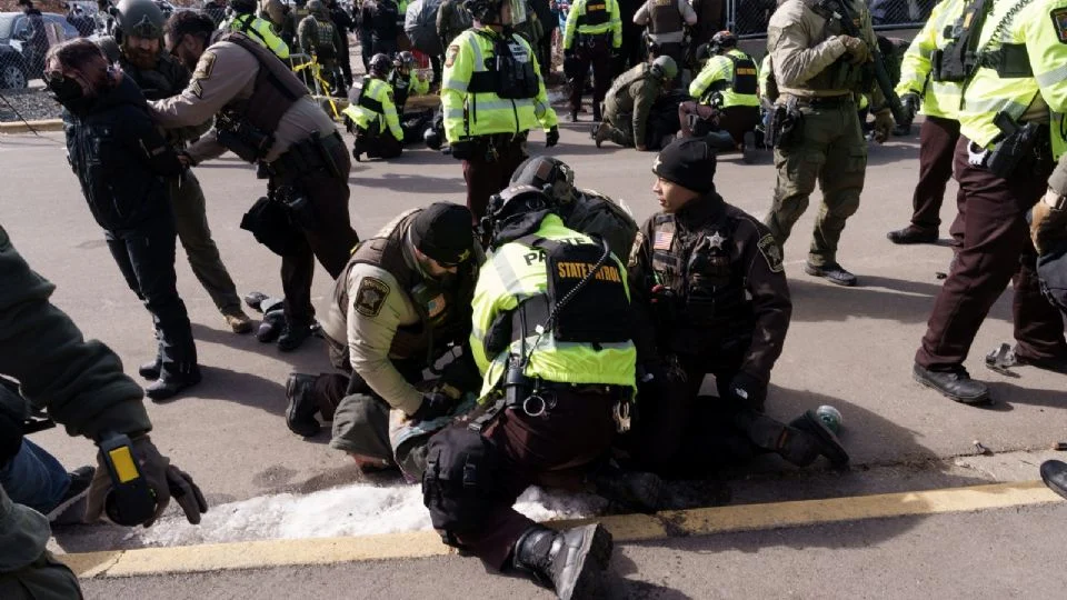 «Lo tratar0n peor que a un animal»: familia de migrante mexicano fallecido bajo custodia de ICE exige justicia