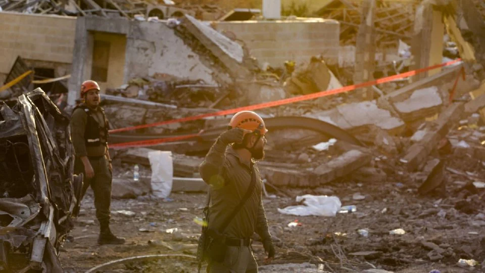 Mu3ren cuatro mujeres palestinas en Cisjordania por el impacto de un misil de racimo iraní