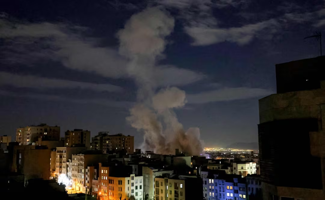 Israel abre registro para la salida de personas ante conflicto; embajada pide a mexicanos considerar transporte a Egipto