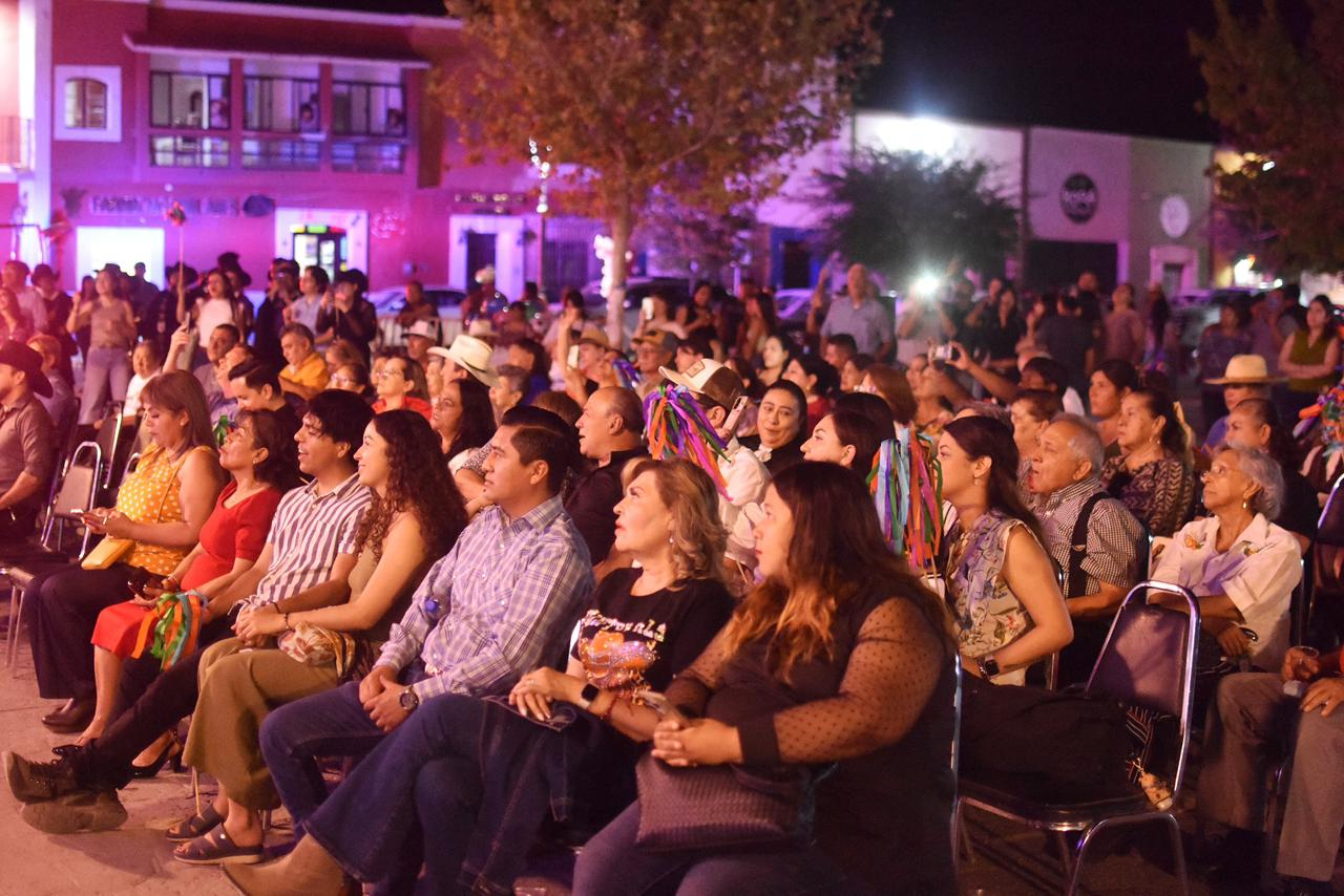 Celebra Cuatro Ciénegas su 14° aniversario como Pueblo Mágico con tradición, música y orgullo
