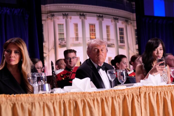 Evacuan a Trump tras atentado en la Cena de Corresponsales