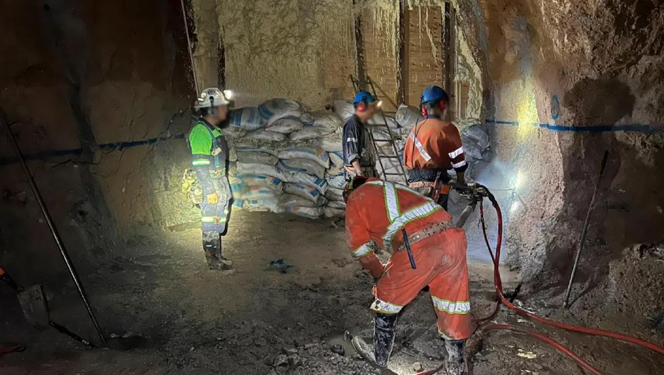 Localizan sin vida al último minero atrapado en Sinaloa