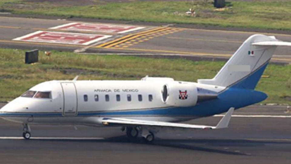 En medio del conflicto en Sinaloa vuela avión militar hacia Palenque