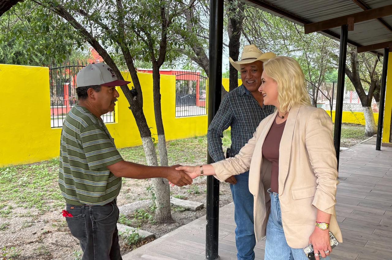 Atiene Laura Jiménez problemática de agua en Ejido La Cuchilla