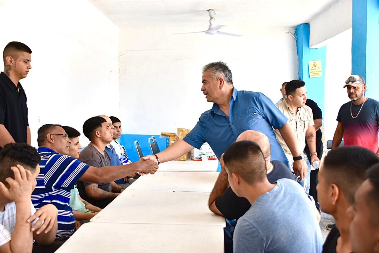Impulsa Víctor Leija oportunidades de reinserción y desarrollo para jóvenes en rehabilitación