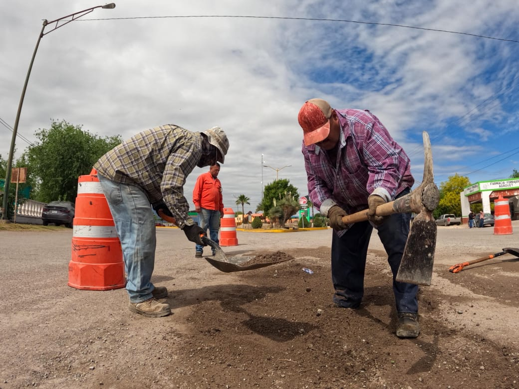 Gobierno Municipal de Múzquiz continúa con la campaña permanente de bacheo