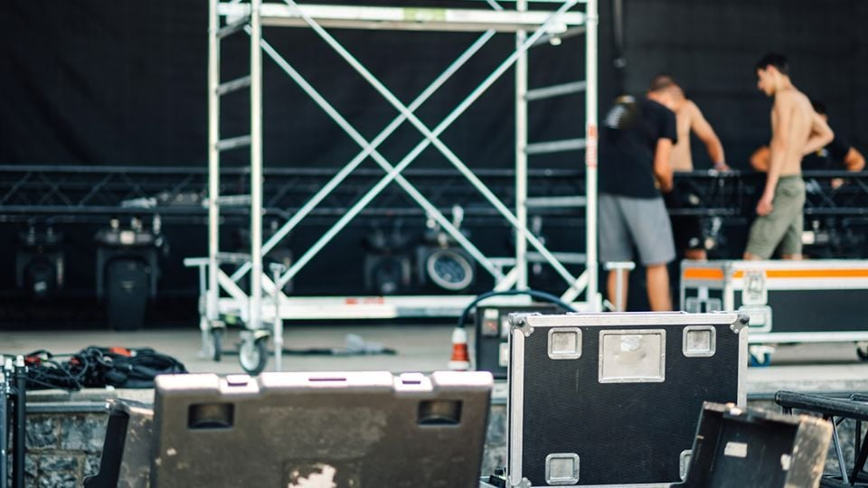 Fallece persona previo al concierto de Shakira en Río de Janeiro: trabajador sufre accidente durante montaje del escenario