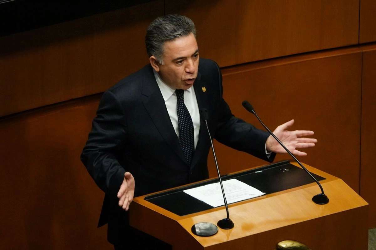“Estoy en Sinaloa; no me entregué a EU”: Inzunza