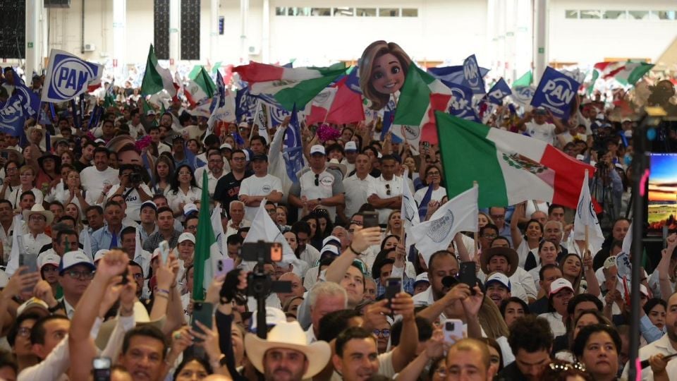 Cierran panistas filas por Maru